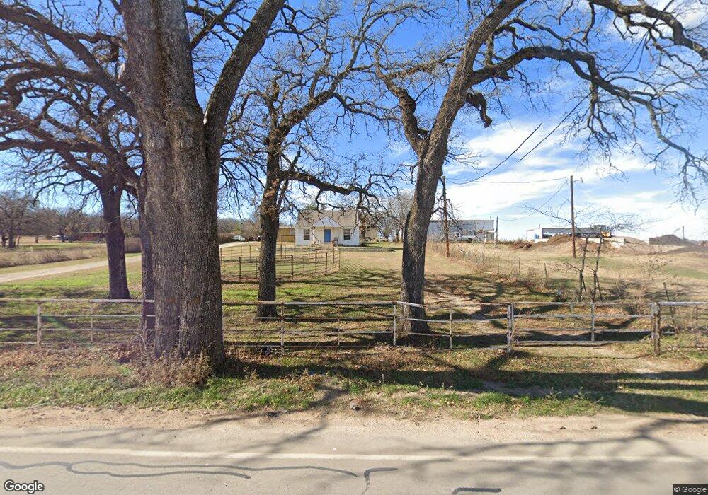 1216 Silver Creek Azle Rd, Azle, TX 76020 - photo 1
