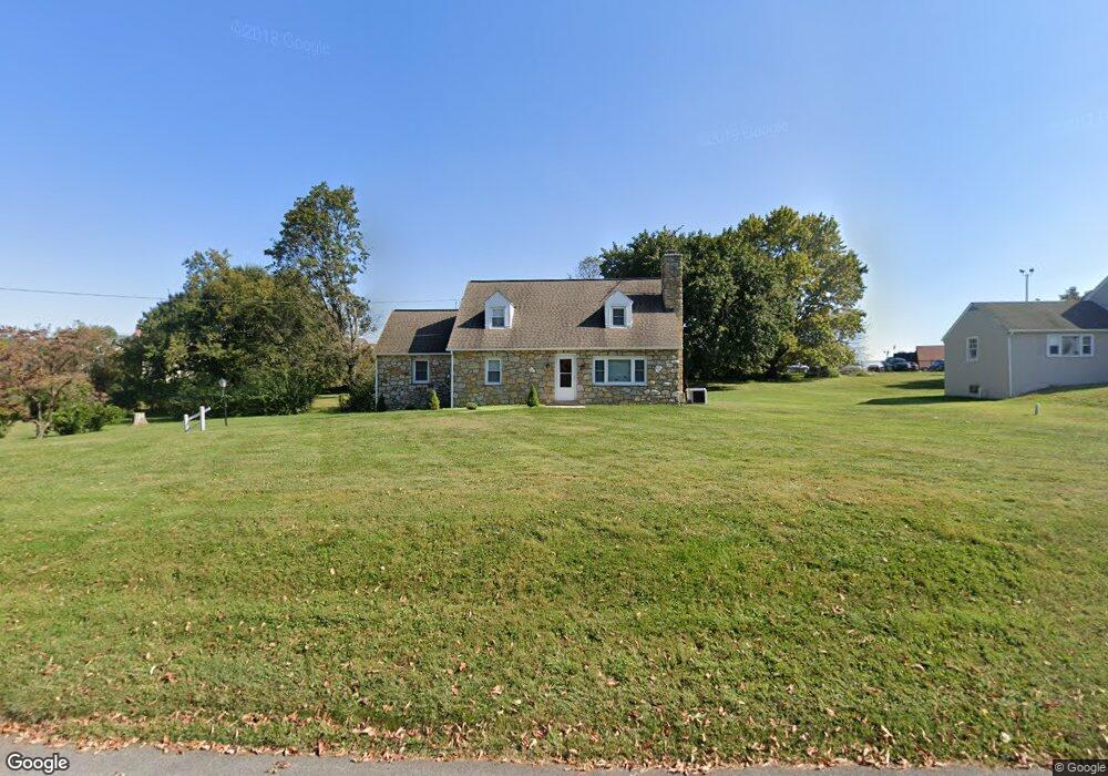 340 Devault Ln, Malvern, PA 19355 - photo 1