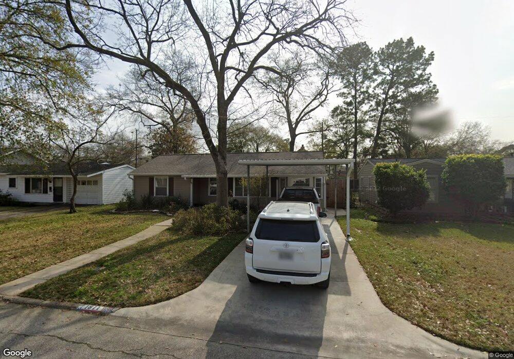1811 Nina Lee Ln, Houston, TX 77018 - photo 1
