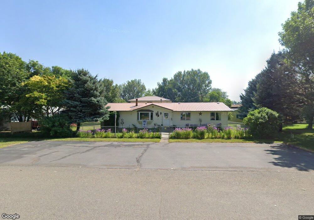 907 S 6th St, Basin, WY 82410 - photo 1