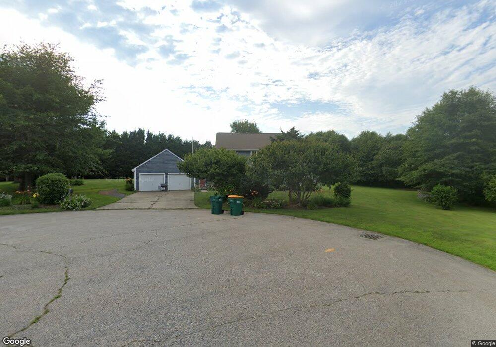 70 Seacrest Dr, Portsmouth, RI 02871 - photo 1