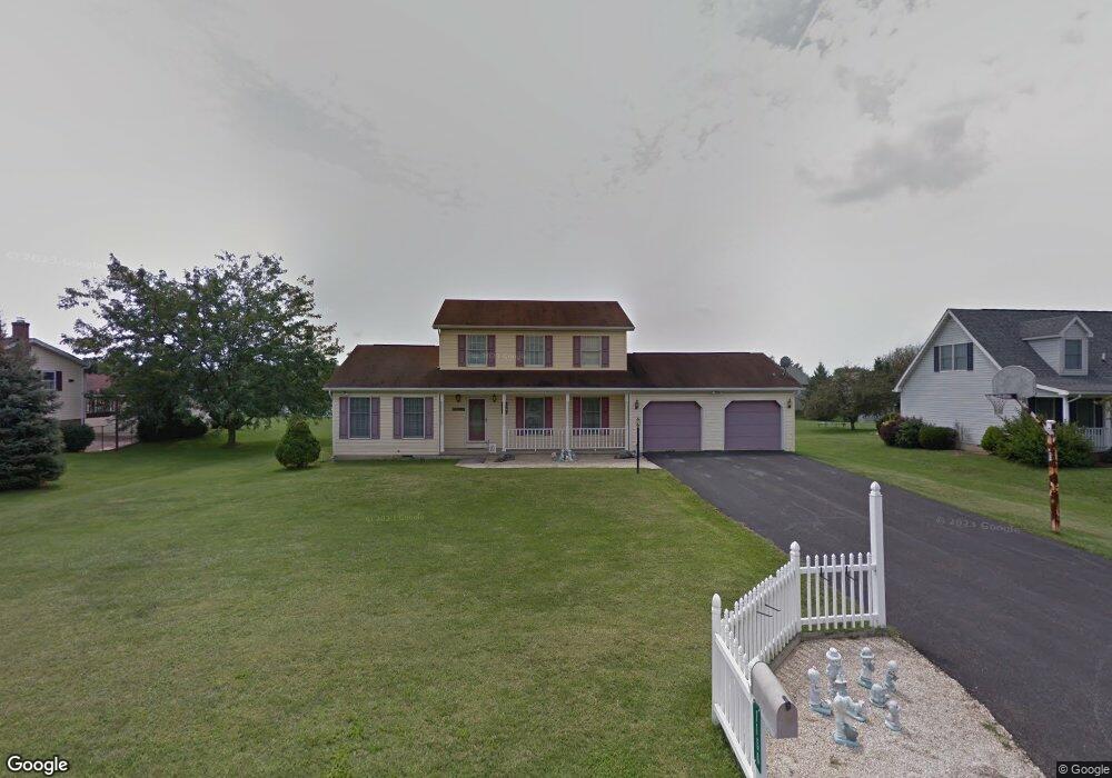 1156 Olive Dr, Greencastle, PA 17225 - photo 1