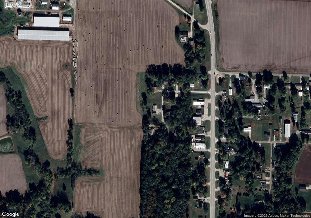 9435 N Landon Ln, Effingham, IL 62401 - photo 1