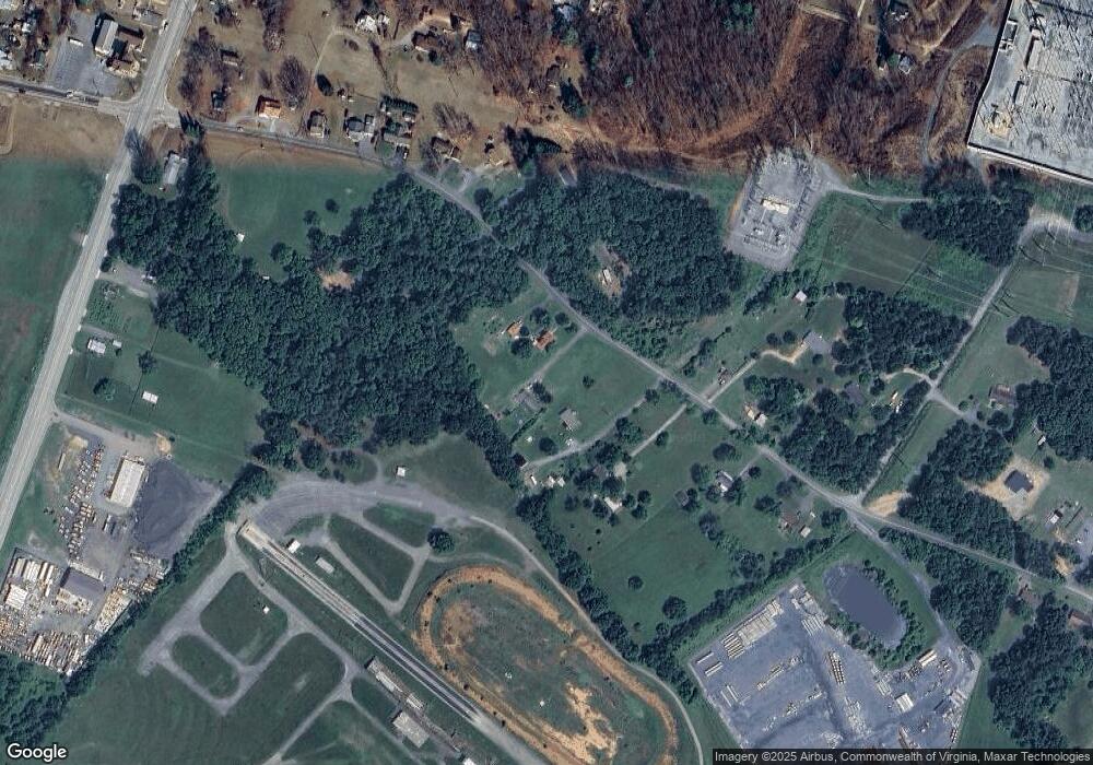 291 Dooms Crossing Rd, Waynesboro, VA 22980 - photo 1