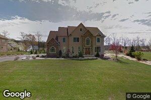 105 Wakefield Rd, Shavertown, PA 18708