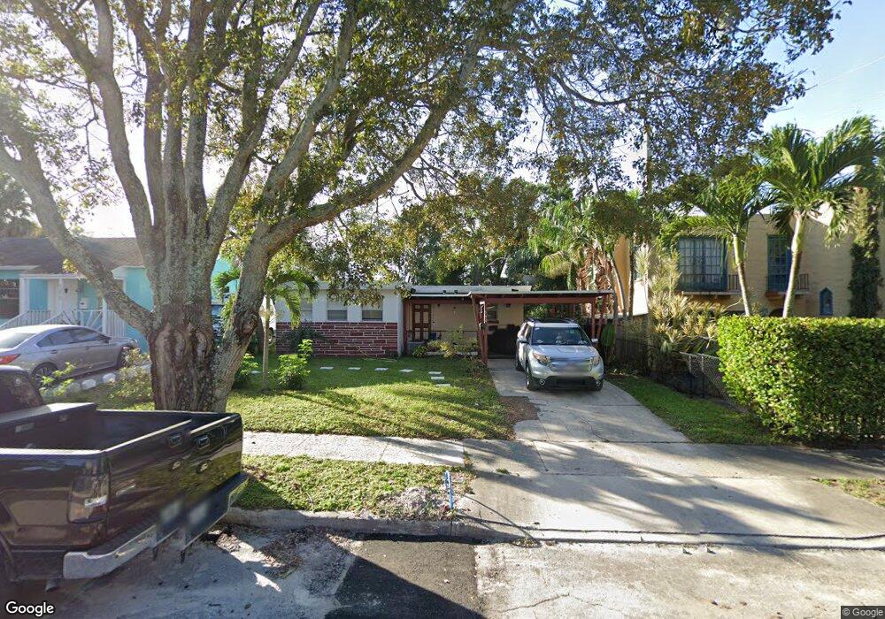 968 39th Ct, West Palm Beach, FL 33407 - photo 1