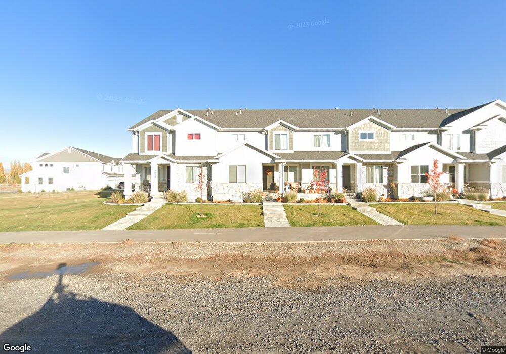 1020 N Center St, Santaquin, UT 84655 - photo 1