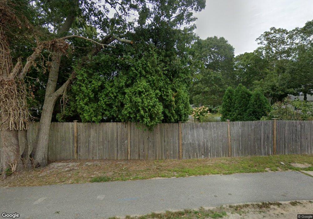 14 Lake Rd E, West Yarmouth, MA 02673 - photo 1