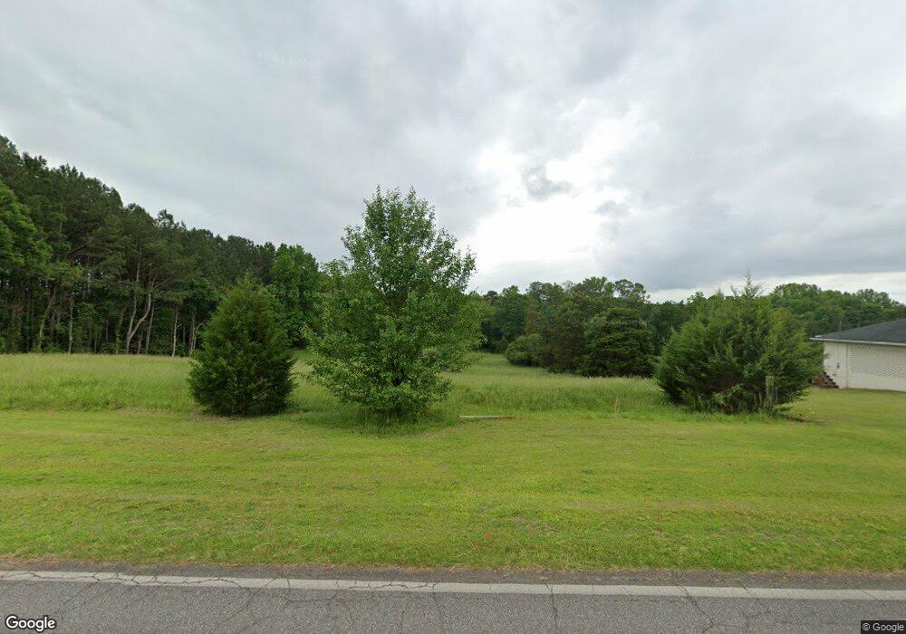 555 Hubbard Rd, Carnesville, GA 30521 - photo 1