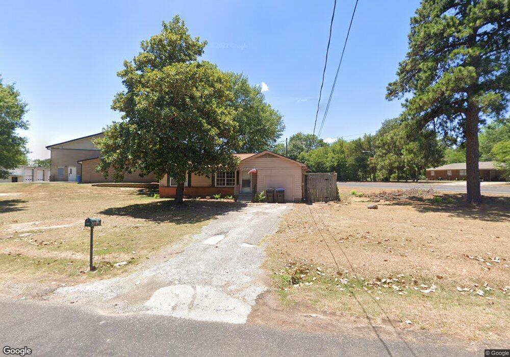222 Doyle St, Longview, TX 75601 - photo 1