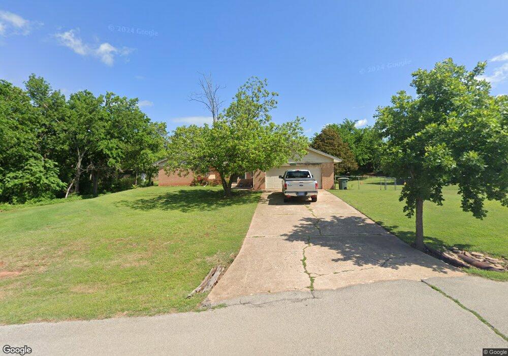 2305 Rambling Rd, Edmond, OK 73025 - photo 1
