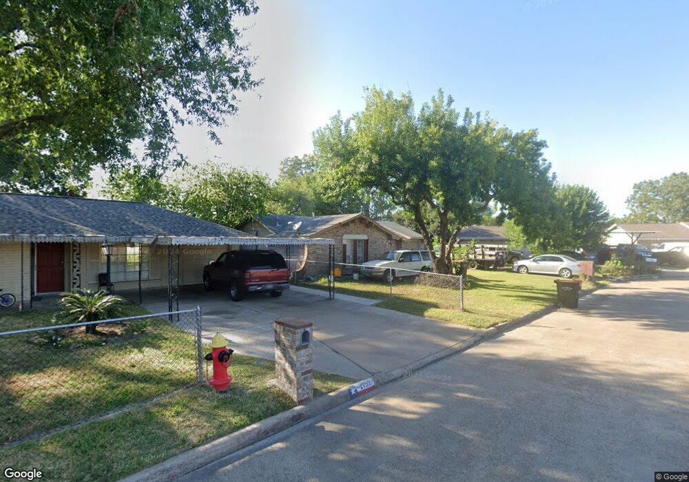 1155 Fruitvale Dr, Houston, TX 77038 - photo 1