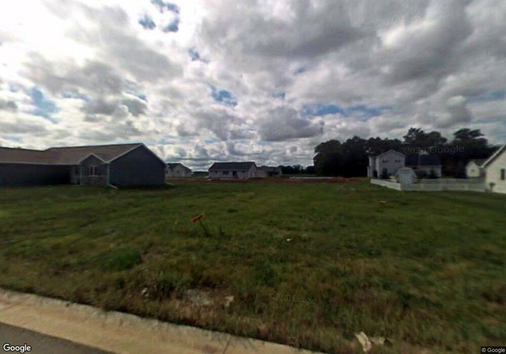 n 9443 Hunter St, Appleton, WI 54915 - photo 1
