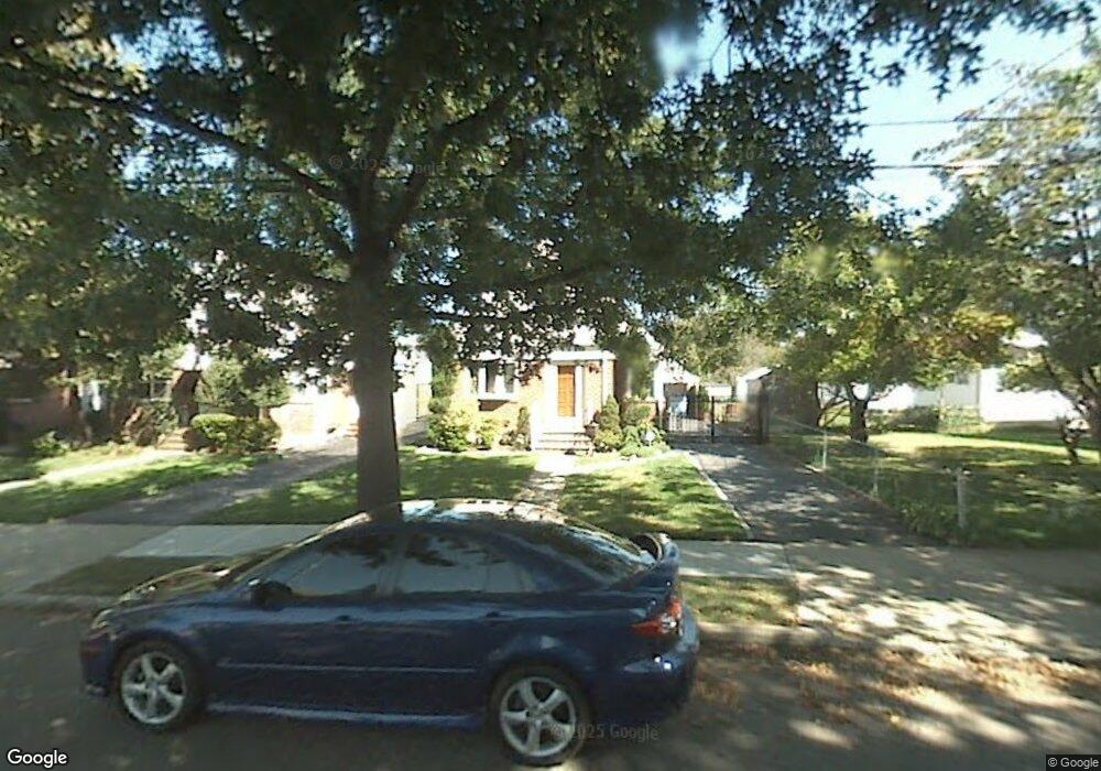 345 149th St, Whitestone, NY 11357 - photo 1