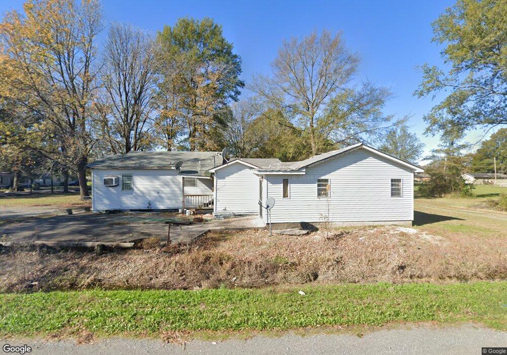1223 E 1st St, Stuttgart, AR 72160 - photo 1