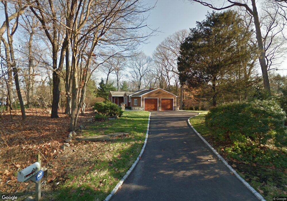 5 Scot Alan Ln, Westport, CT 06880 - photo 1