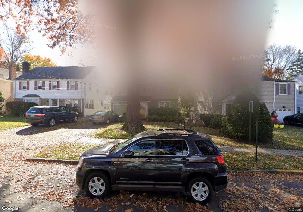 99 W Pierrepont Ave, Rutherford, NJ 07070 - photo 1