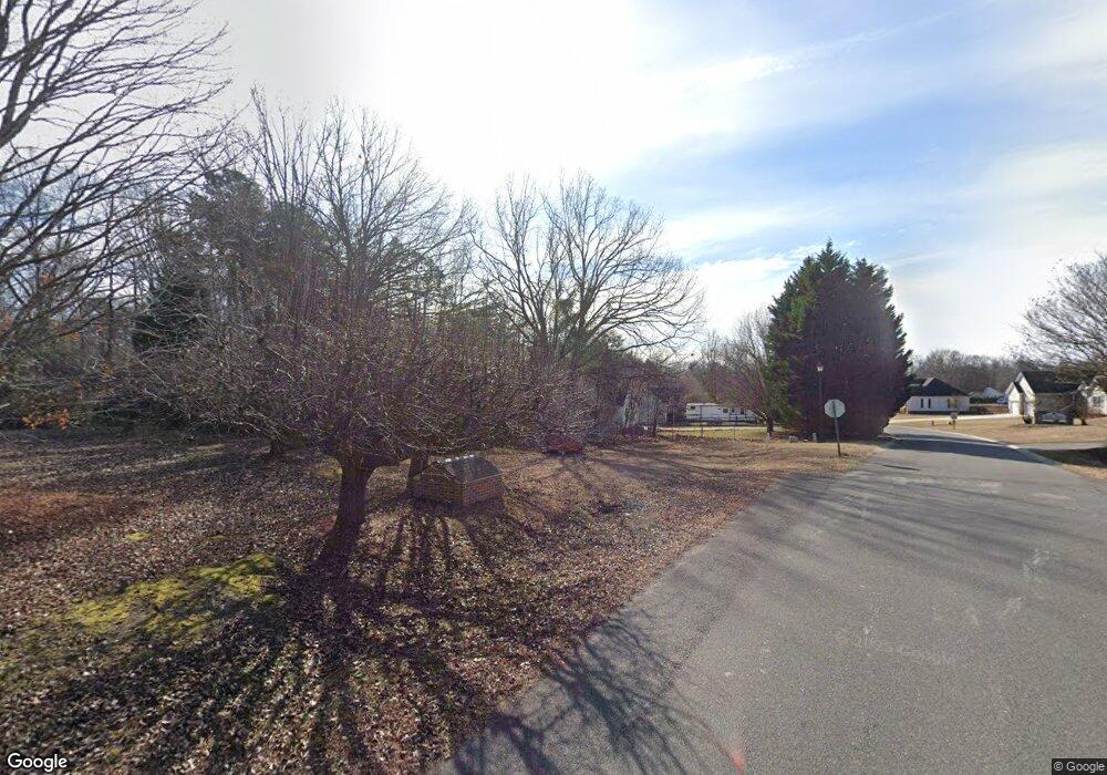 295 Quinn Rd, Clover, SC 29710 - photo 1