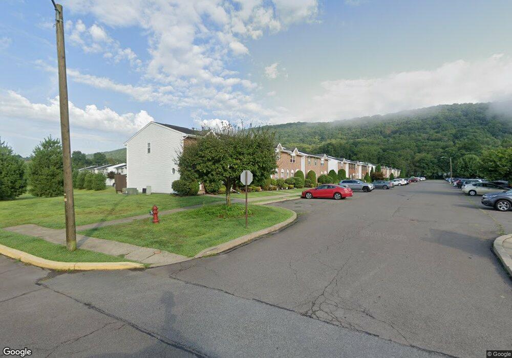 504 Laurel Ct, Exeter, PA 18643 - photo 1