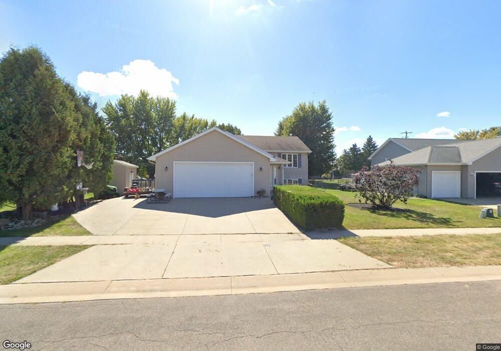 202 Jefferson Ct NE, Racine, MN 55967 - photo 1