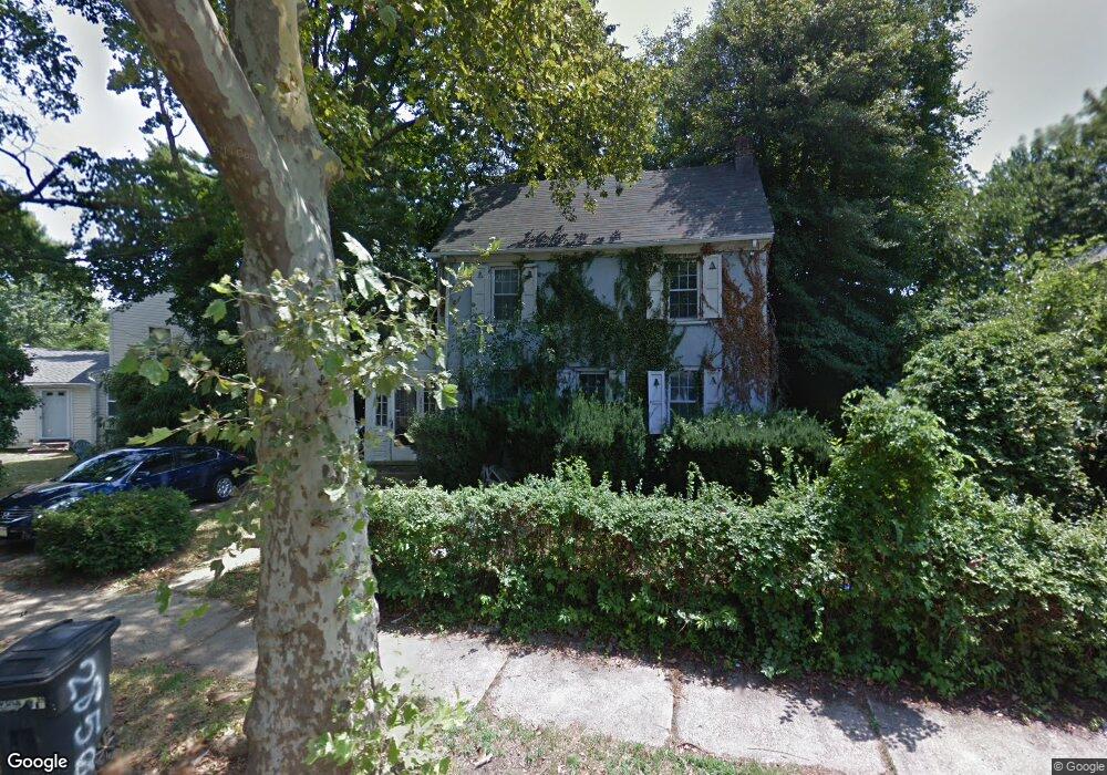 2850 Tuckahoe Rd, Camden, NJ 08104 - photo 1