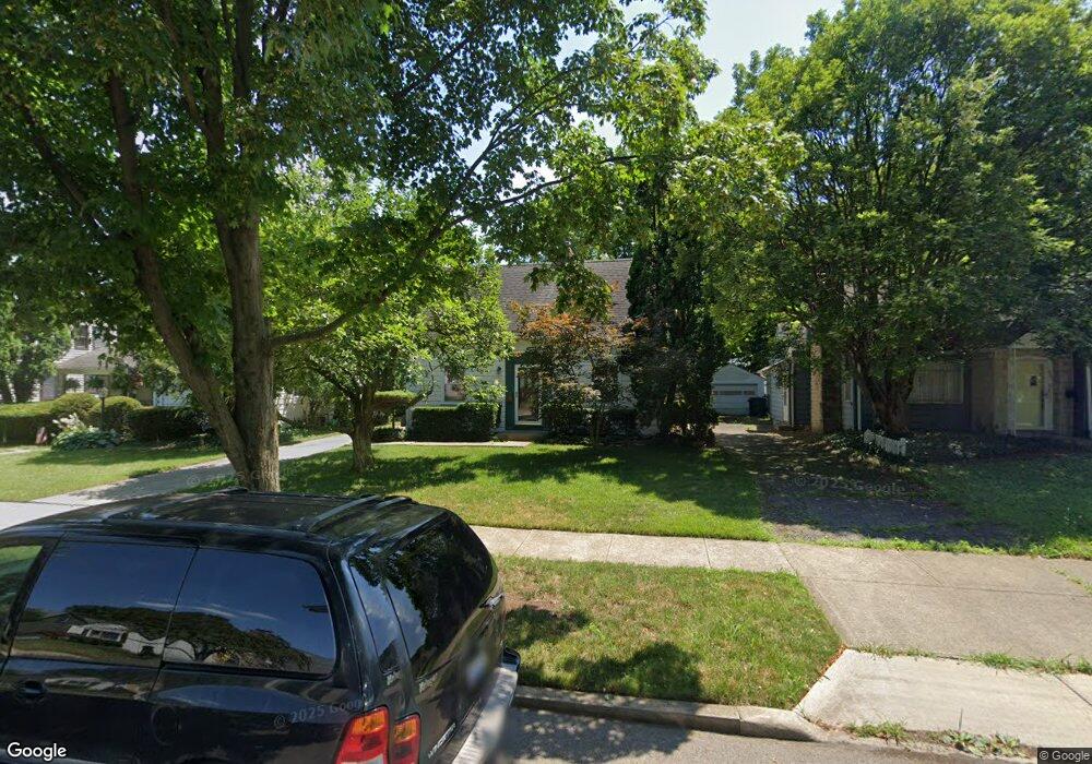 511 Fallis Rd, Columbus, OH 43214 - photo 1