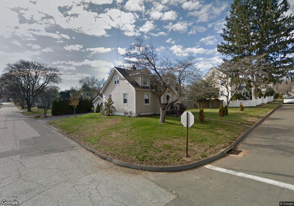 111 Cardinal St, Fairfield, CT 06825 - photo 1