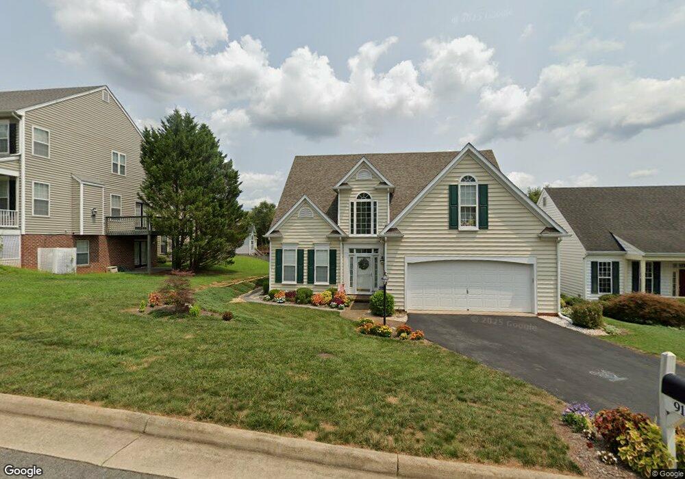 913 Canvas Back Dr, Charlottesville, VA 22903 - photo 1