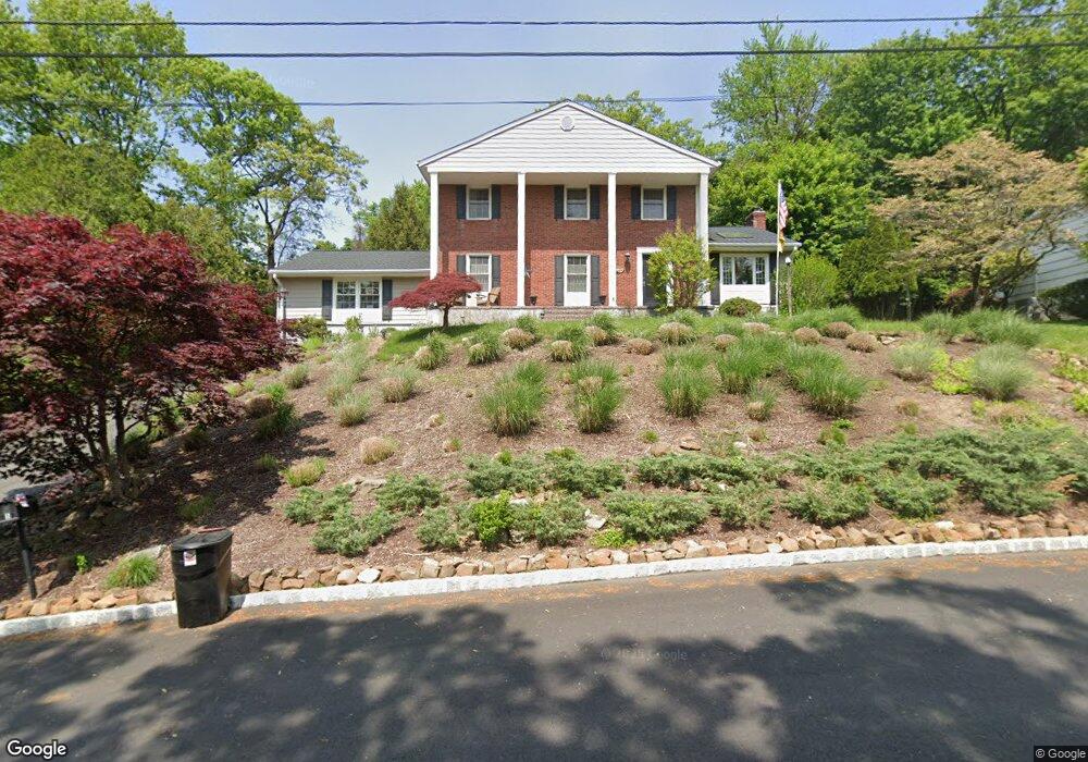 5 Mcrae Ct, West Caldwell, NJ 07006 - photo 1