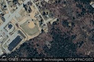 18 Berry Ave, MacHias, ME 04654