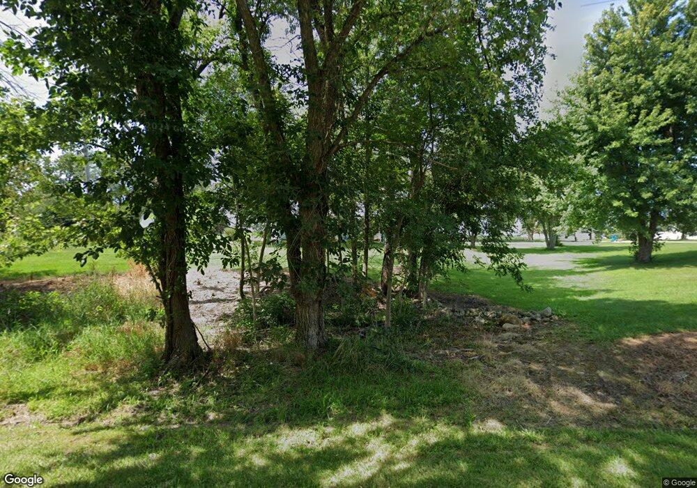 11 River Rd, Camargo, IL 61919 - photo 1