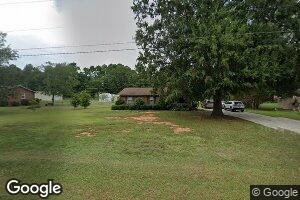 526 Dixie Dr, Hodges, SC 29653