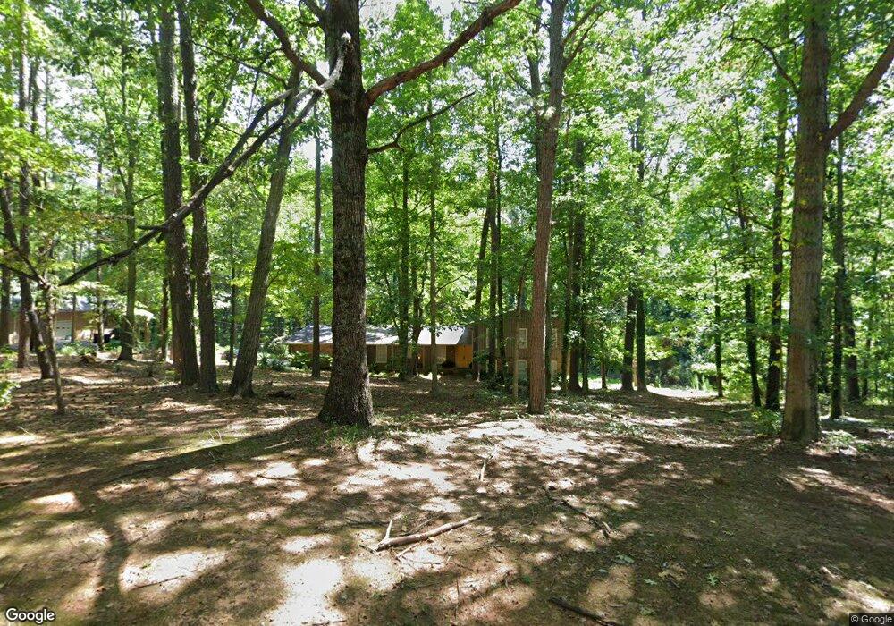 2007 Stoneleigh Dr, Stone Mountain, GA 30087 - photo 1