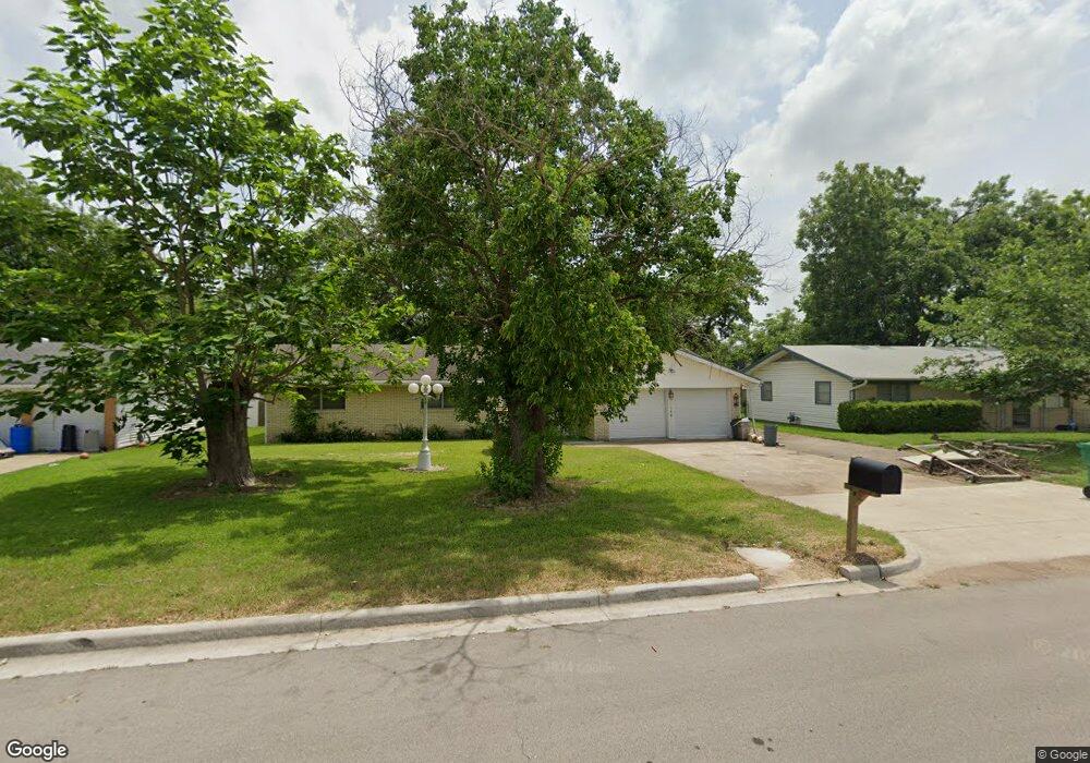 148 Meadowbrook St, Robinson, TX 76706 - photo 1