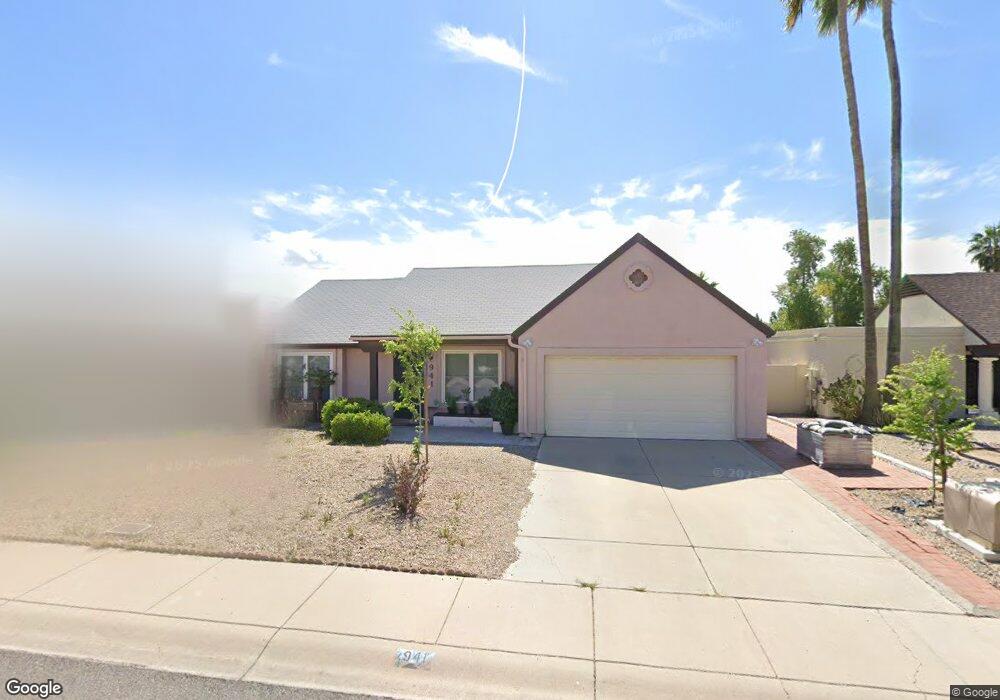 941 E Wickieup Ln, Phoenix, AZ 85024 - photo 1