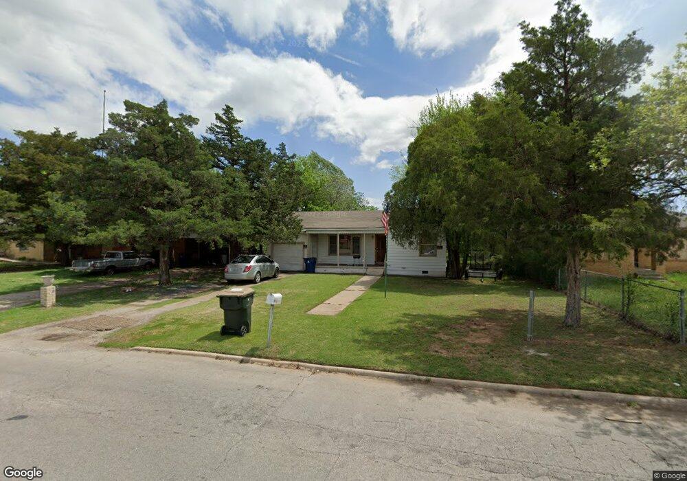 408 N 2nd St, Duncan, OK 73533 - photo 1