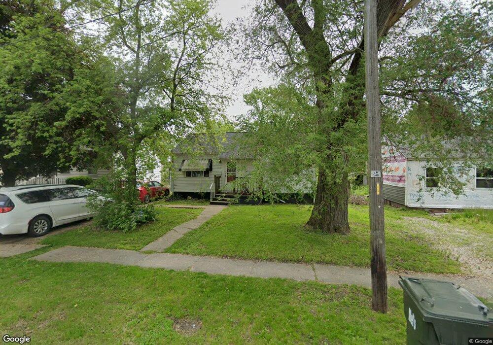 1120 S 14th St, Mattoon, IL 61938 - photo 1