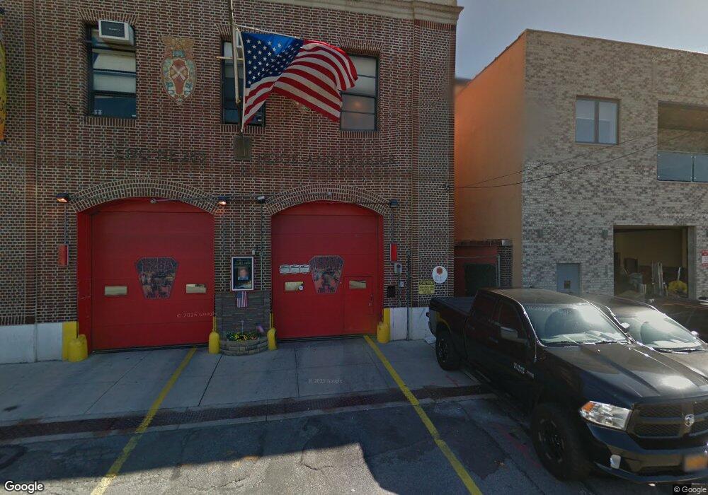 10319 98th St, Jamaica, NY 11417 - photo 1