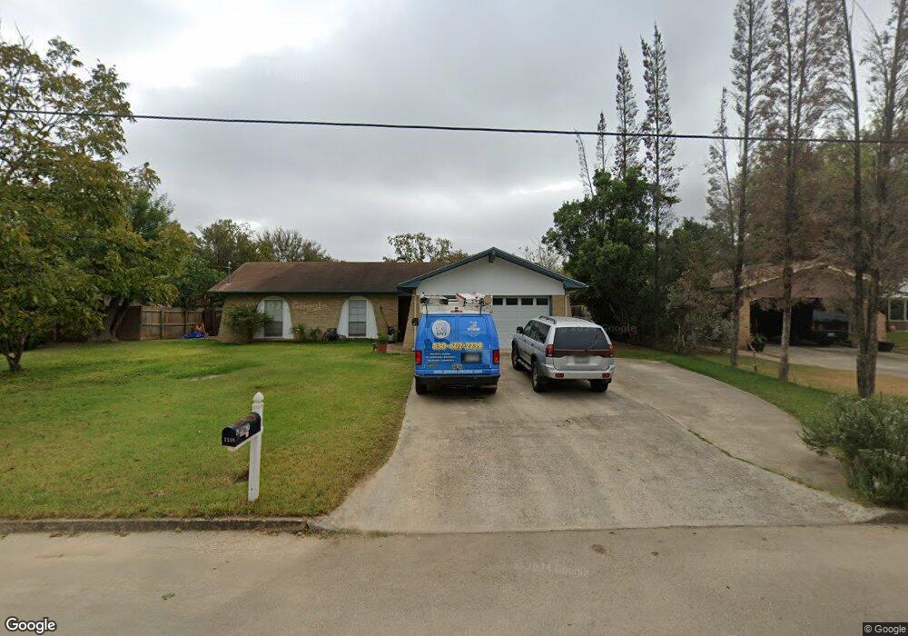 1310 Fieldcrest, New Braunfels, TX 78130 - photo 1