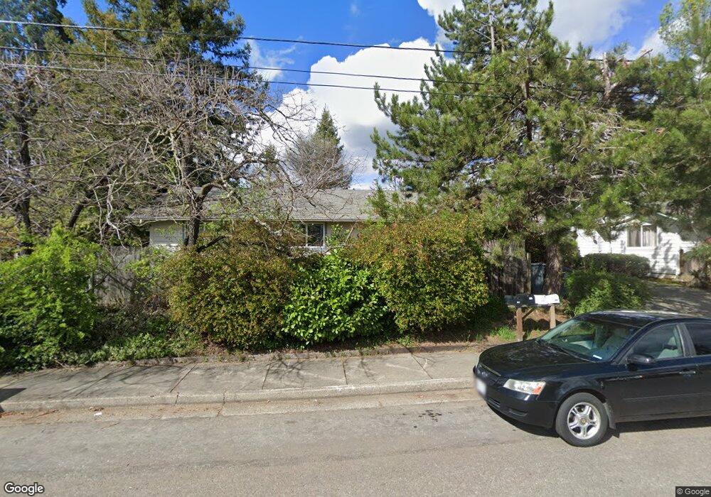 220 NE Outlook Ave, Grants Pass, OR 97526 - photo 1