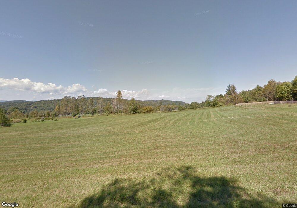 283 E Village Rd, Saint Johnsbury, VT 05819 - photo 1