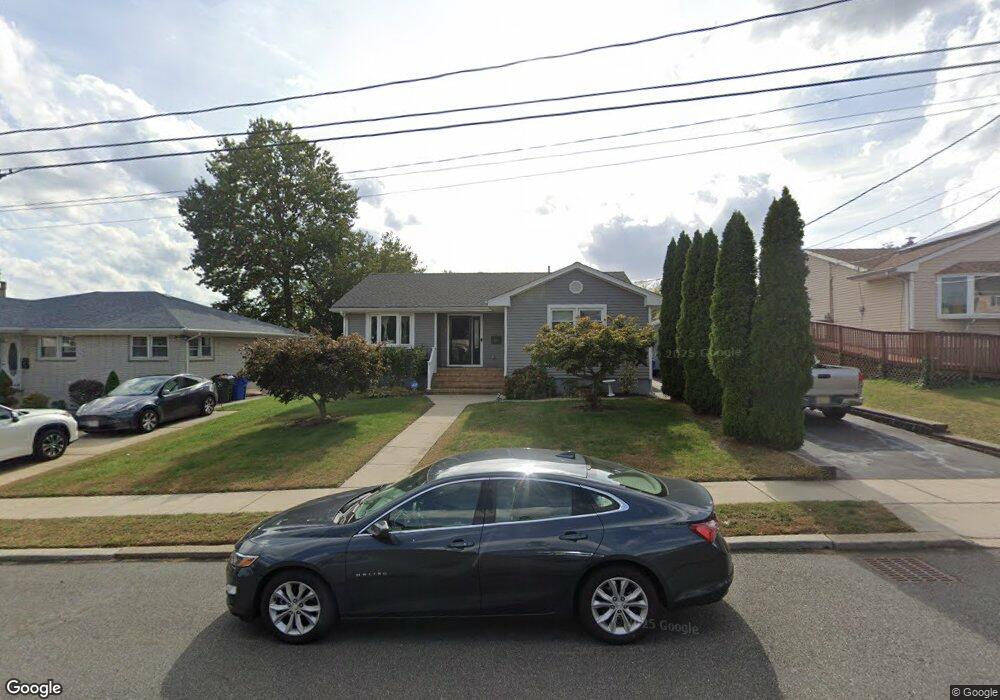 30 W 5th St, Port Reading, NJ 07064 - photo 1