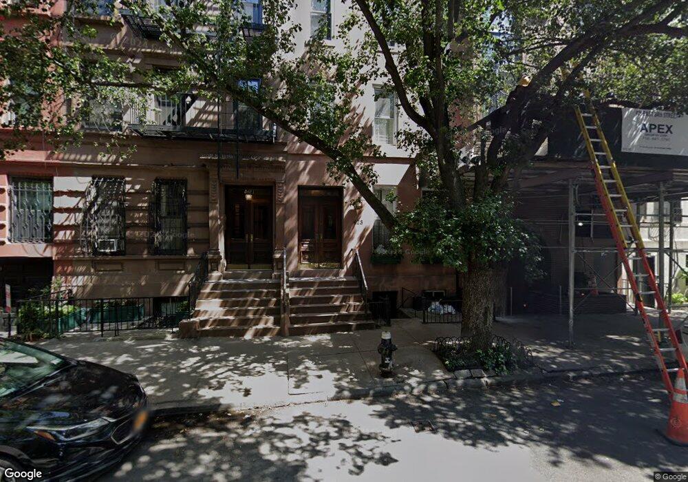 423 E 84th St, New York, NY 10028 - photo 1
