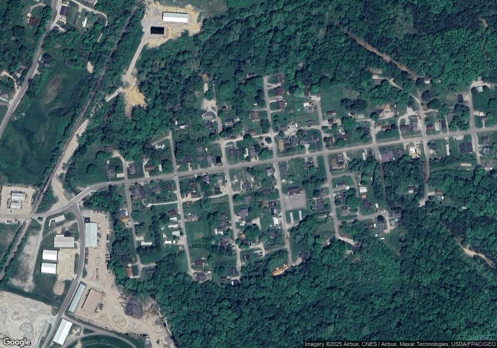 1069 Ohio Ave, Logan, OH 43138 - photo 1