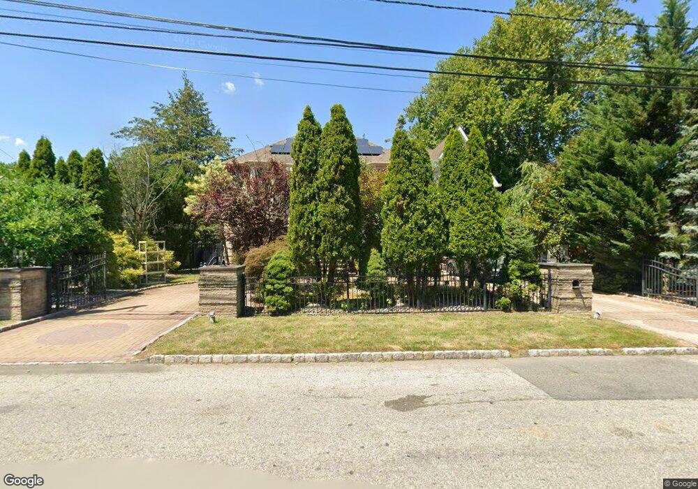 60 Montclair Ave, Cedar Grove, NJ 07009 - photo 1