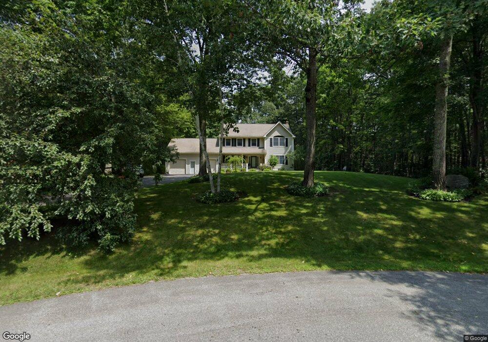 7 Cardinal Cir, Londonderry, NH 03053 - photo 1