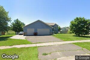 1103 Hilltop St, Braham, MN 55006