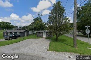 195 E Roosevelt Ave, Shawneetown, IL 62984