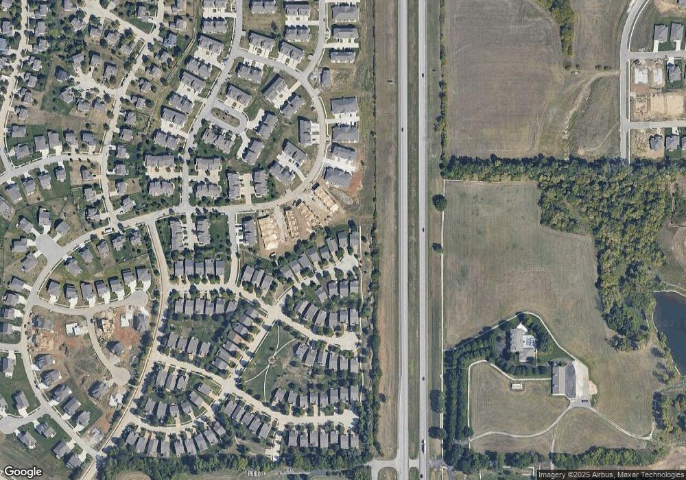 8928 Meadow View Dr, Shawnee, KS 66227 - photo 1