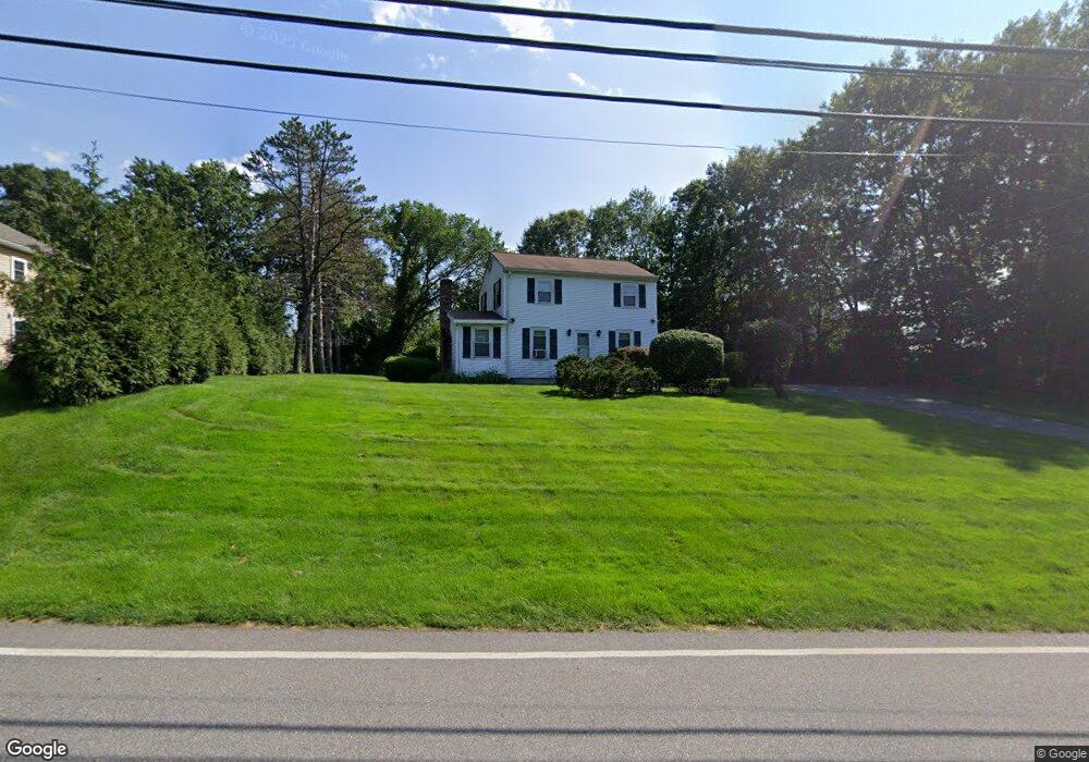 44 W Pine St, Plaistow, NH 03865 - photo 1